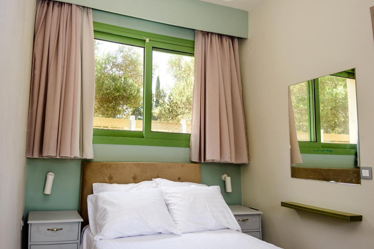 Tzogias Apartments Nonna Studio Ласі Екстер'єр фото