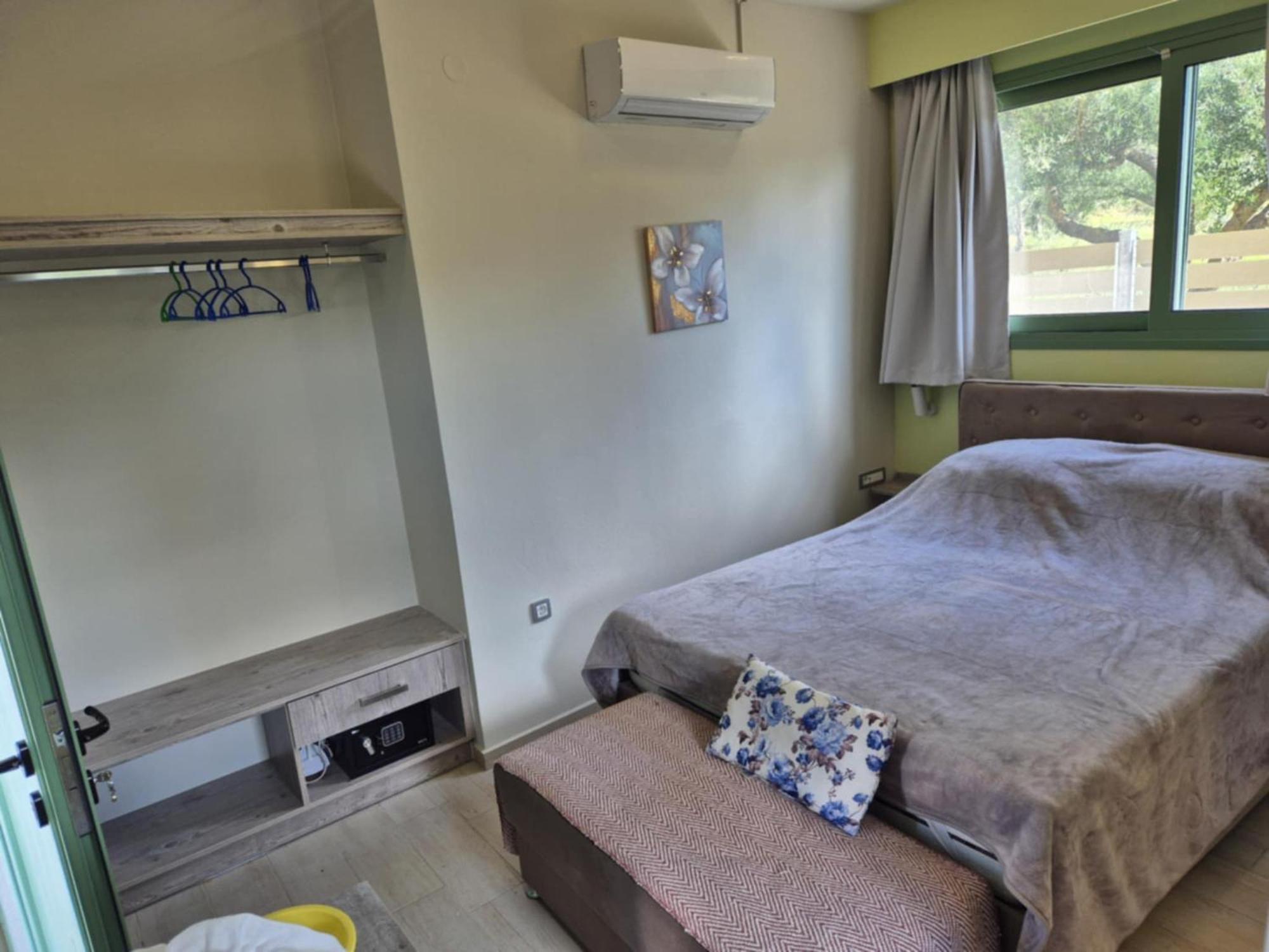 Tzogias Apartments Nonna Studio Ласі Екстер'єр фото